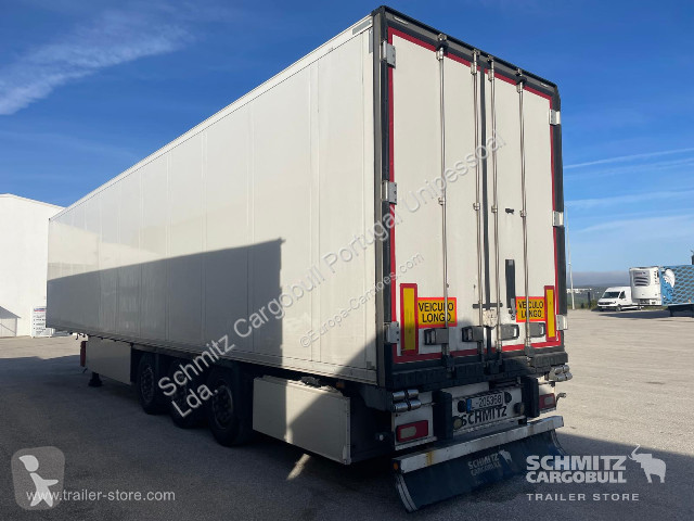 نصف مقطورة Schmitz Cargobull Semitrailer Reefer...