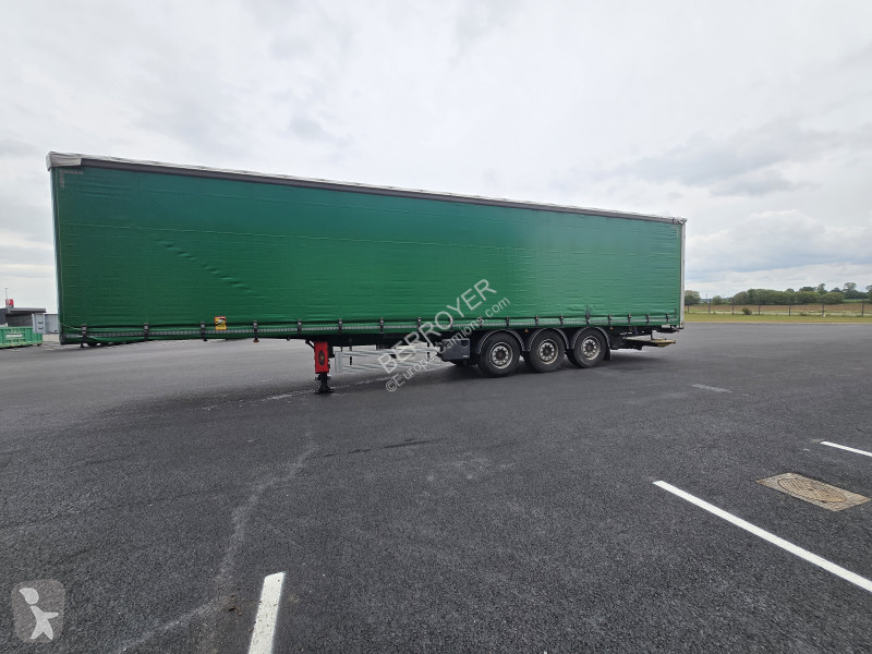 نصف مقطورة Fruehauf