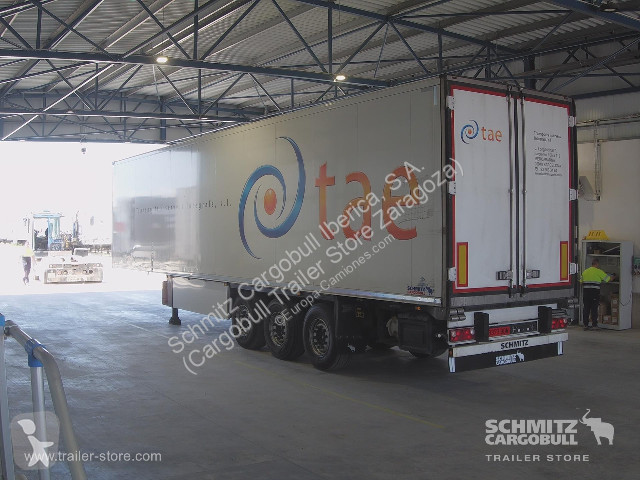 نصف مقطورة Schmitz Cargobull Reefer Standard