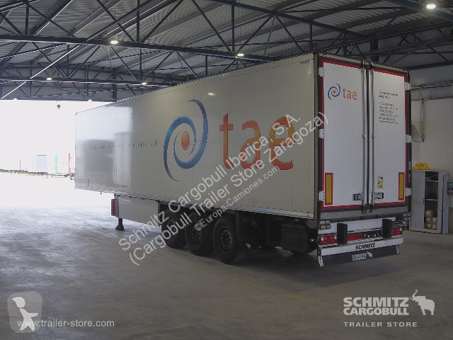 نصف مقطورة Schmitz Cargobull Reefer Standard