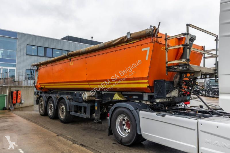 نصف مقطورة Schmitz Cargobull  SGF-S3-GEISOLEERD