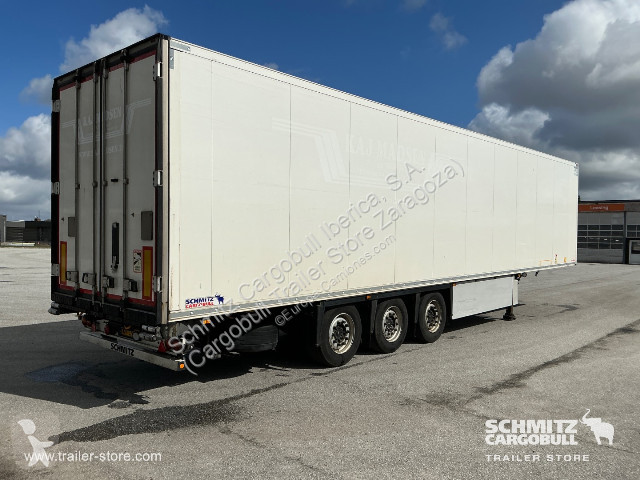 نصف مقطورة Schmitz Cargobull Reefer Meat...