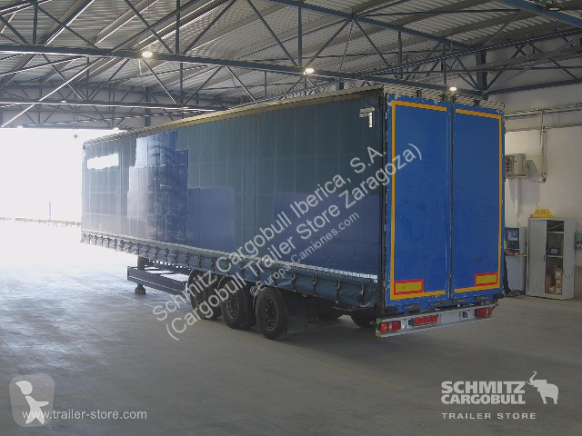 نصف مقطورة Berger Curtainsider Standard