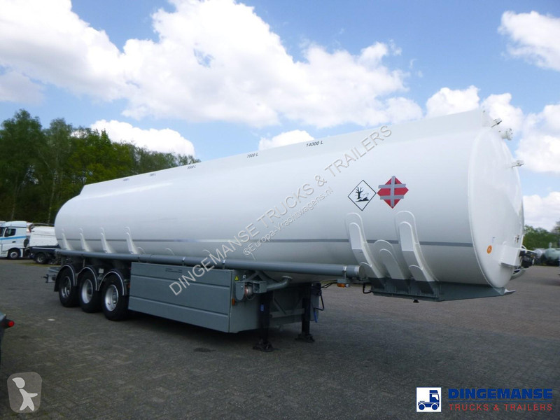 نصف مقطورة LAG Fuel tank alu 50.5 m3 / 5 comp +...