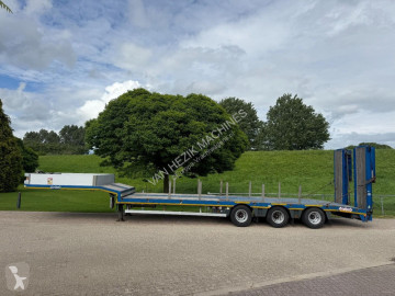 Semi remorque porte engins Nooteboom