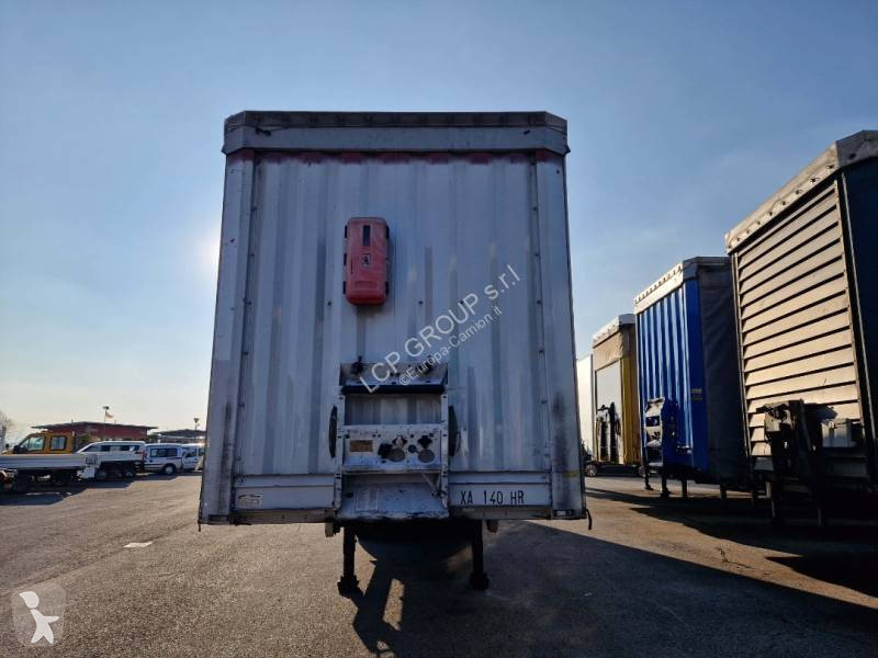 نصف مقطورة Krone SDP27