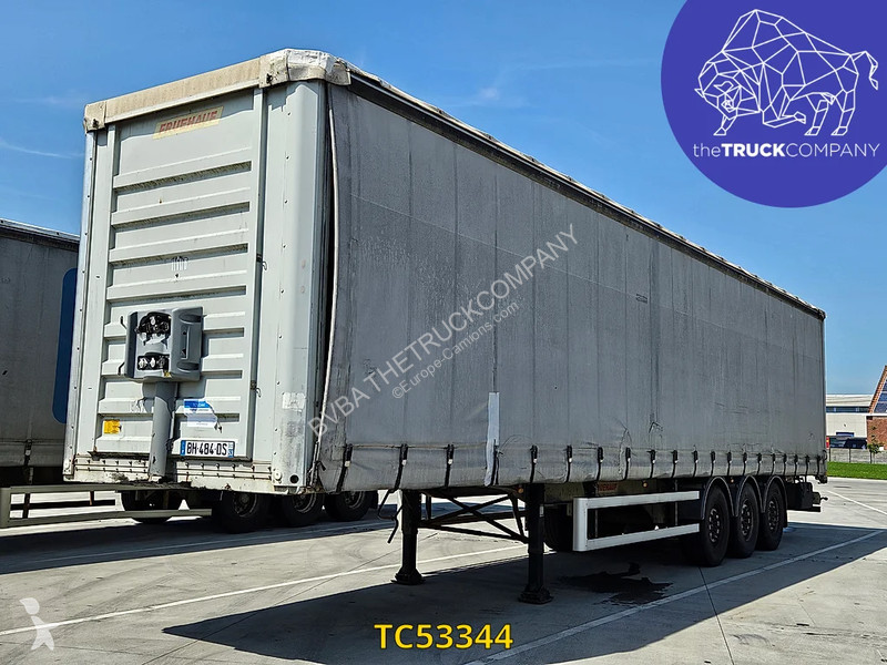 نصف مقطورة Fruehauf
