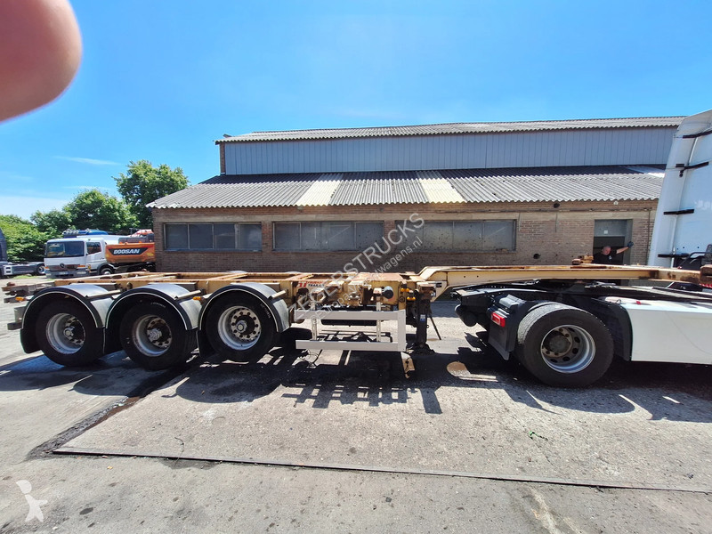 نصف مقطورة Fruehauf T38N