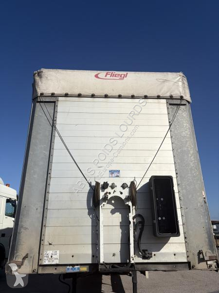 نصف مقطورة Fliegl