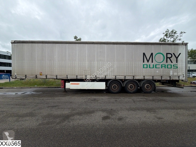 نصف مقطورة Fruehauf Tautliner