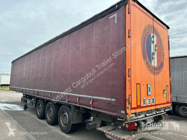 نصف مقطورة Schmitz Cargobull Semitrailer...