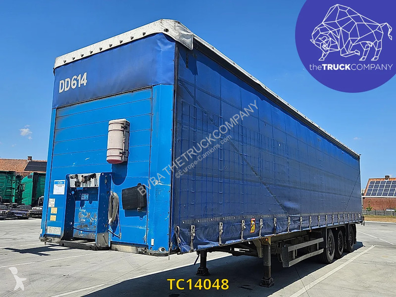 نصف مقطورة Schmitz Cargobull PLSC