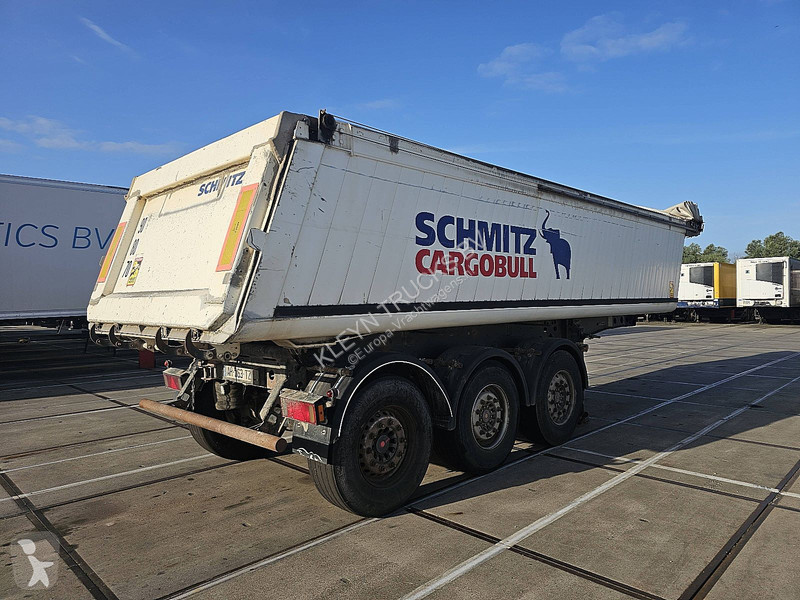 نصف مقطورة Schmitz Cargobull 24