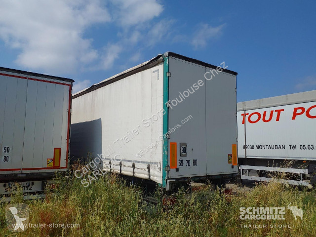 Semi remorque Fruehauf Semitrailer Curtainsider...