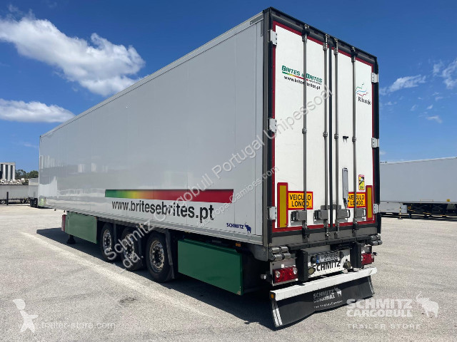 نصف مقطورة Schmitz Cargobull Semitrailer Reefer...