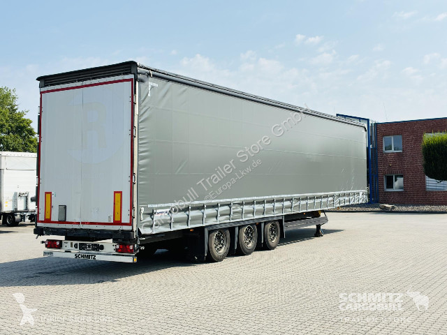 نصف مقطورة Schmitz Cargobull Curtainsider Mega...