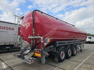 Semitrailer tank Feldbinder