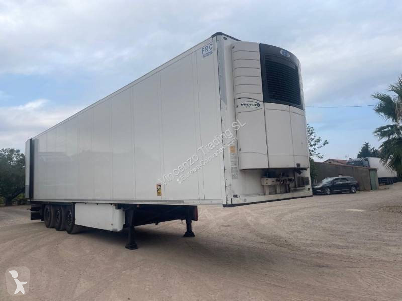 نصف مقطورة Schmitz Cargobull