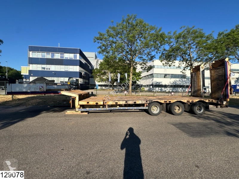 Maskinbæreren Trax Lowbed 43.000 KG, Winch