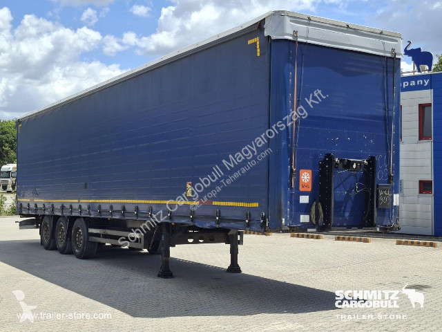 نصف مقطورة Kögel Curtainsider Mega