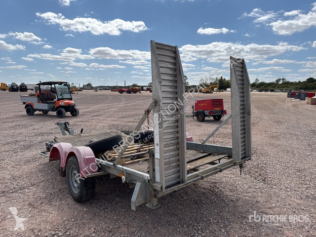 TPG352R semi-trailer