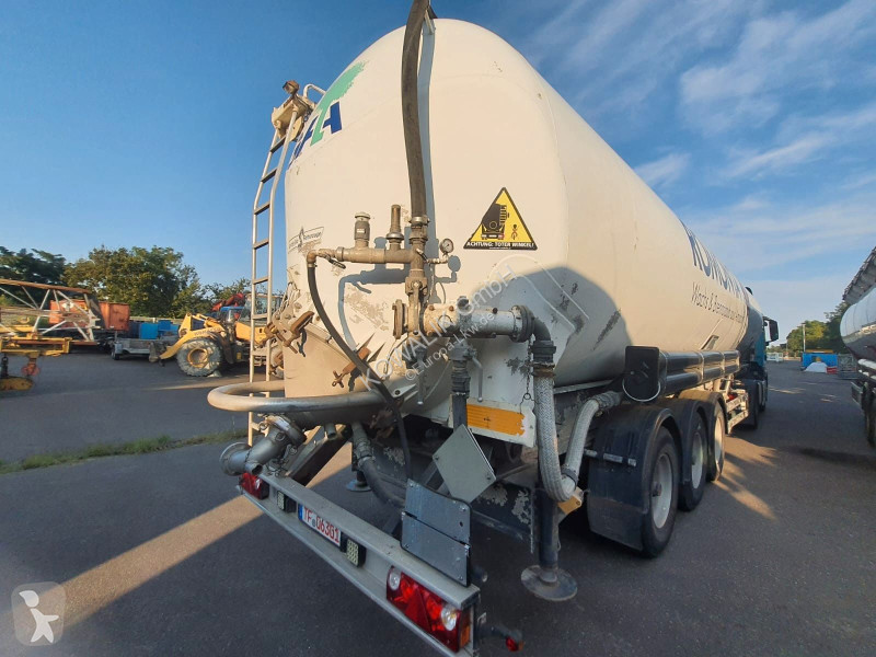 نصف مقطورة Spitzer SK 2760 CAL GGVS Kippsilo 60 m³