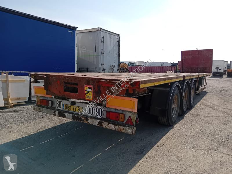 نصف مقطورة Fruehauf