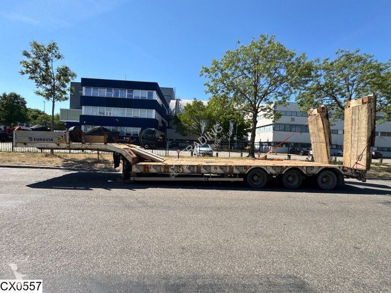 نصف مقطورة Kaiser Lowbed 57.000 KG