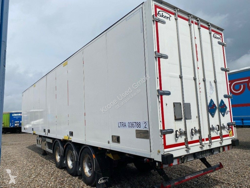 نصف مقطورة  Ekeri IH4544 Faltwand