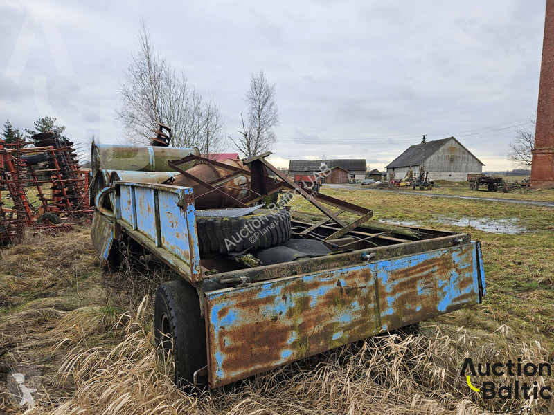 Полуприцеп  8328