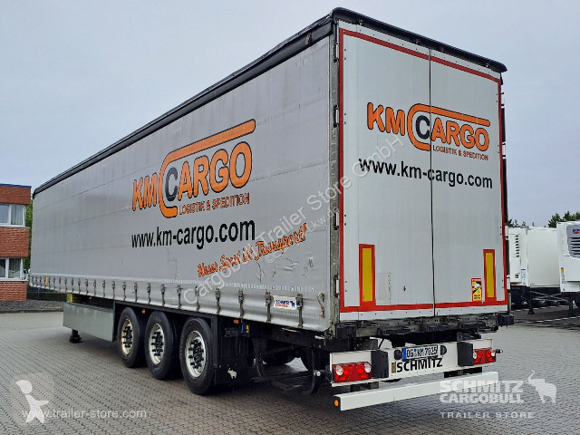 نصف مقطورة Schmitz Cargobull Curtainsider...