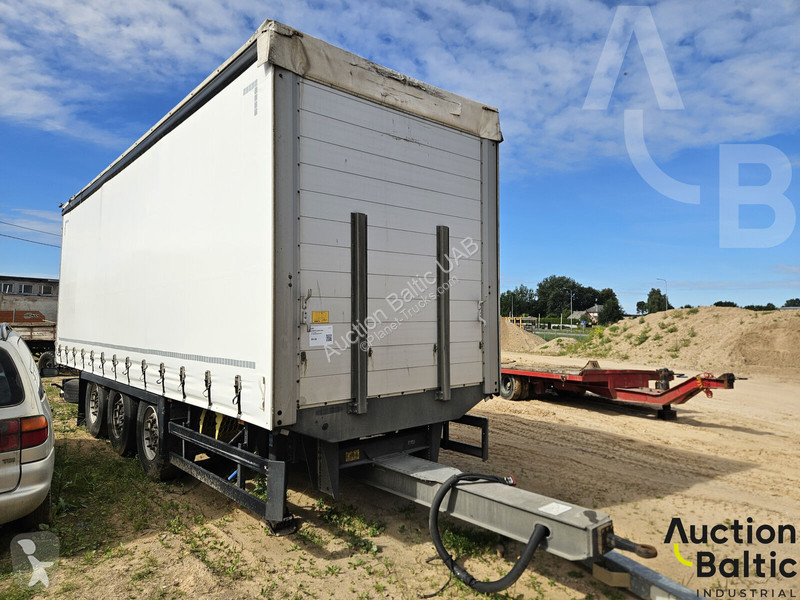 Remorca Schmitz Cargobull SCB*C3
