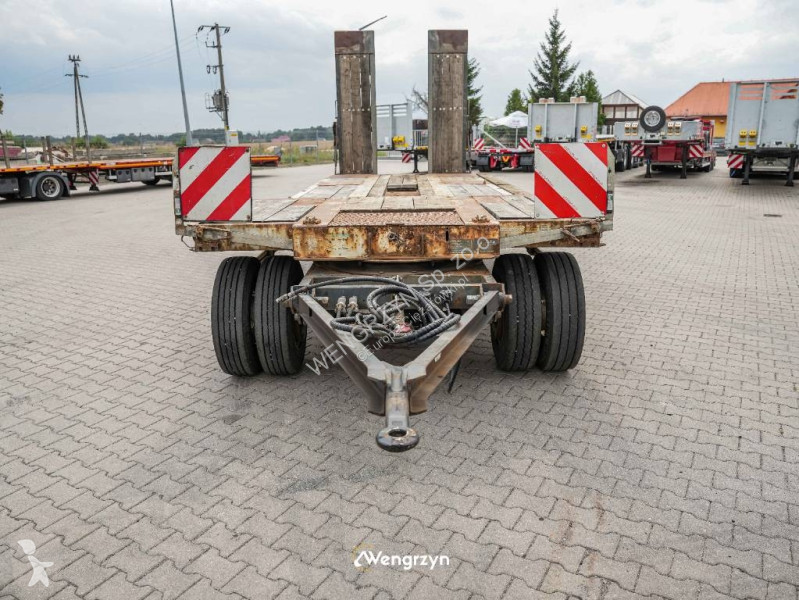 T 3 Profi 30 Najazdy hydrauliczne semi-trailer