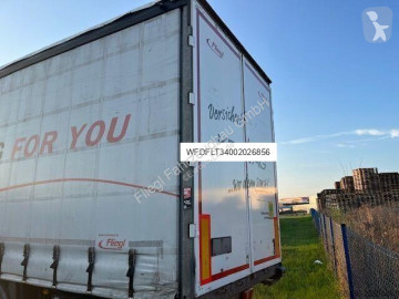 Semi remorque rideaux coulissants (plsc) Fliegl