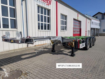 Semi remorque porte containers Fliegl
