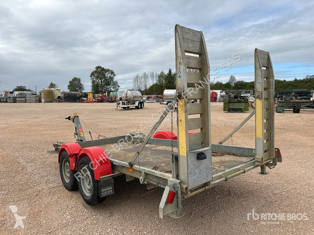Semi-trailer