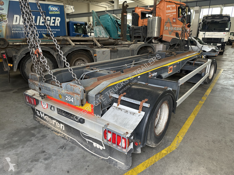 Semirremolque AJK Kip chassis