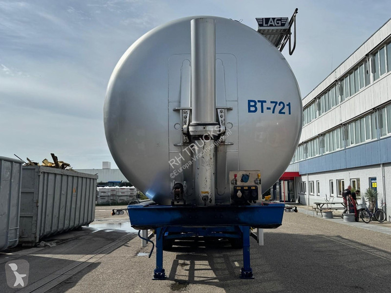 Félpótkocsi LAG O-3-40 02 3 AXLE - 61.000 LITER...