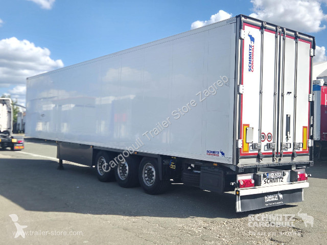 Полуприцеп Schmitz Cargobull Semitrailer Reefer...