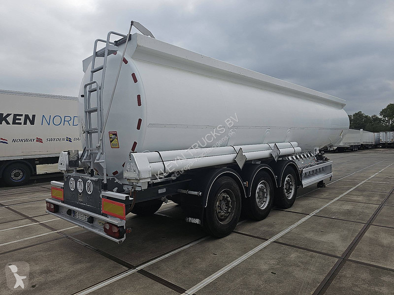Полуприцеп Magyar FUEL 8 COMP