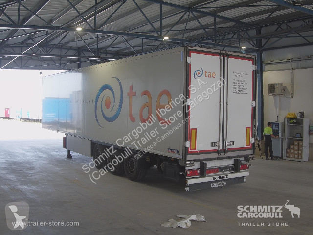 Полуприцеп Schmitz Cargobull Reefer Standard