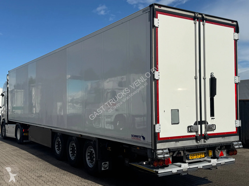 Полуприцеп Schmitz Cargobull Thermo King SLXi...