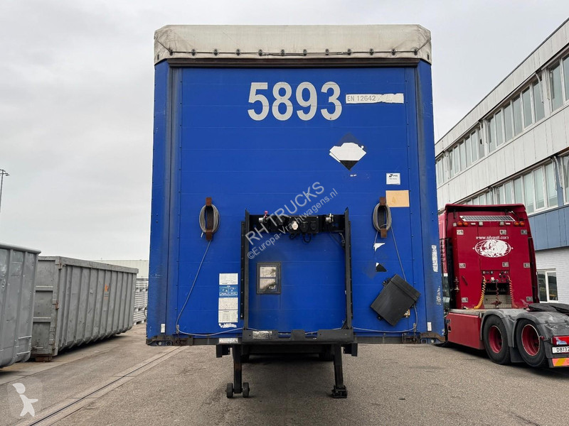 Полуприцеп Kögel S24-1 3 AXLE SAF + SLIDING ROOF