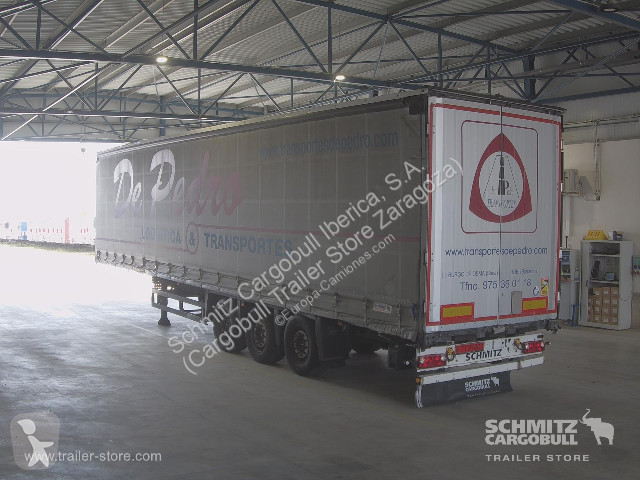 Полуприцеп Schmitz Cargobull Curtainsider Standard