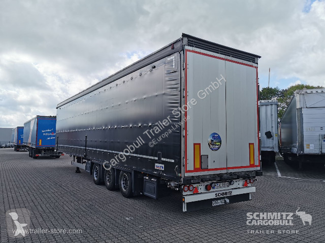 نصف مقطورة Schmitz Cargobull Curtainsider Mega...