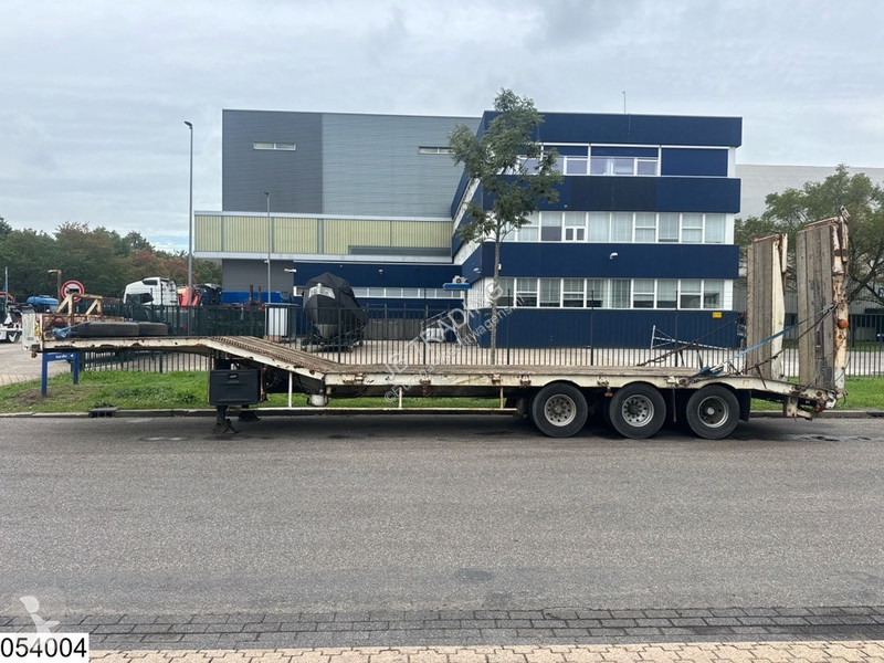 Semirremolque ACTM Lowbed Hydro, Steel suspension