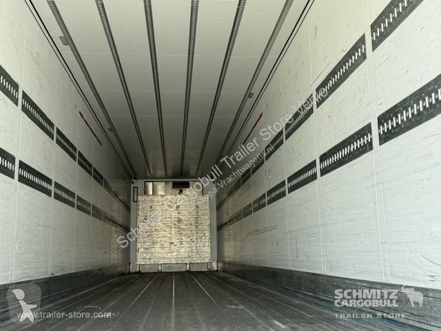 نصف مقطورة Schmitz Cargobull Tiefkühler Standard