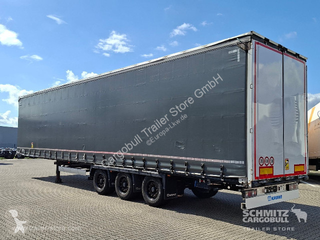 Semitrailer Krone Curtainsider Mega