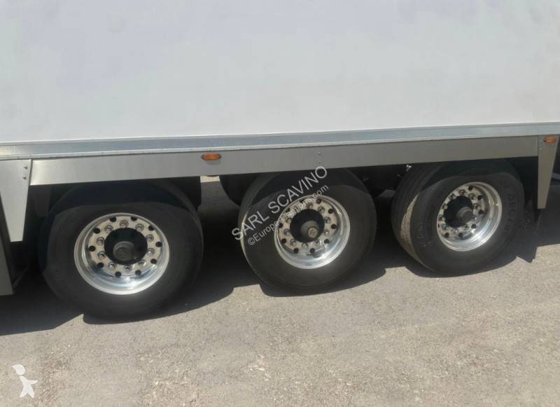 Semiremorca Lamberet 3 Semi frigo mono a vendre