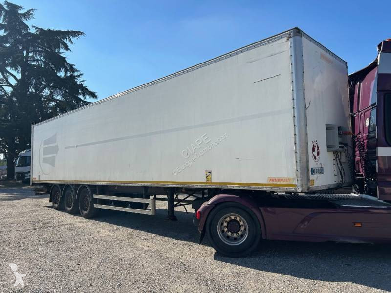 Fruehauf  semi-trailer